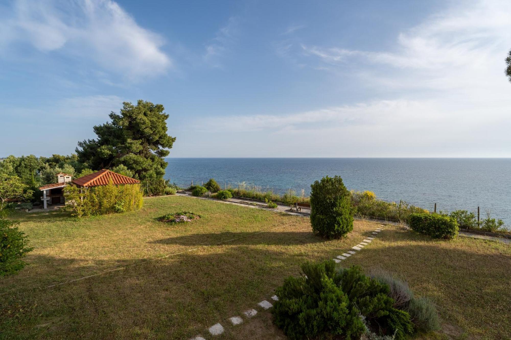 Sunshine House Offering Spectacular Views To Olymp A Apartment Nea Iraklia Ngoại thất bức ảnh