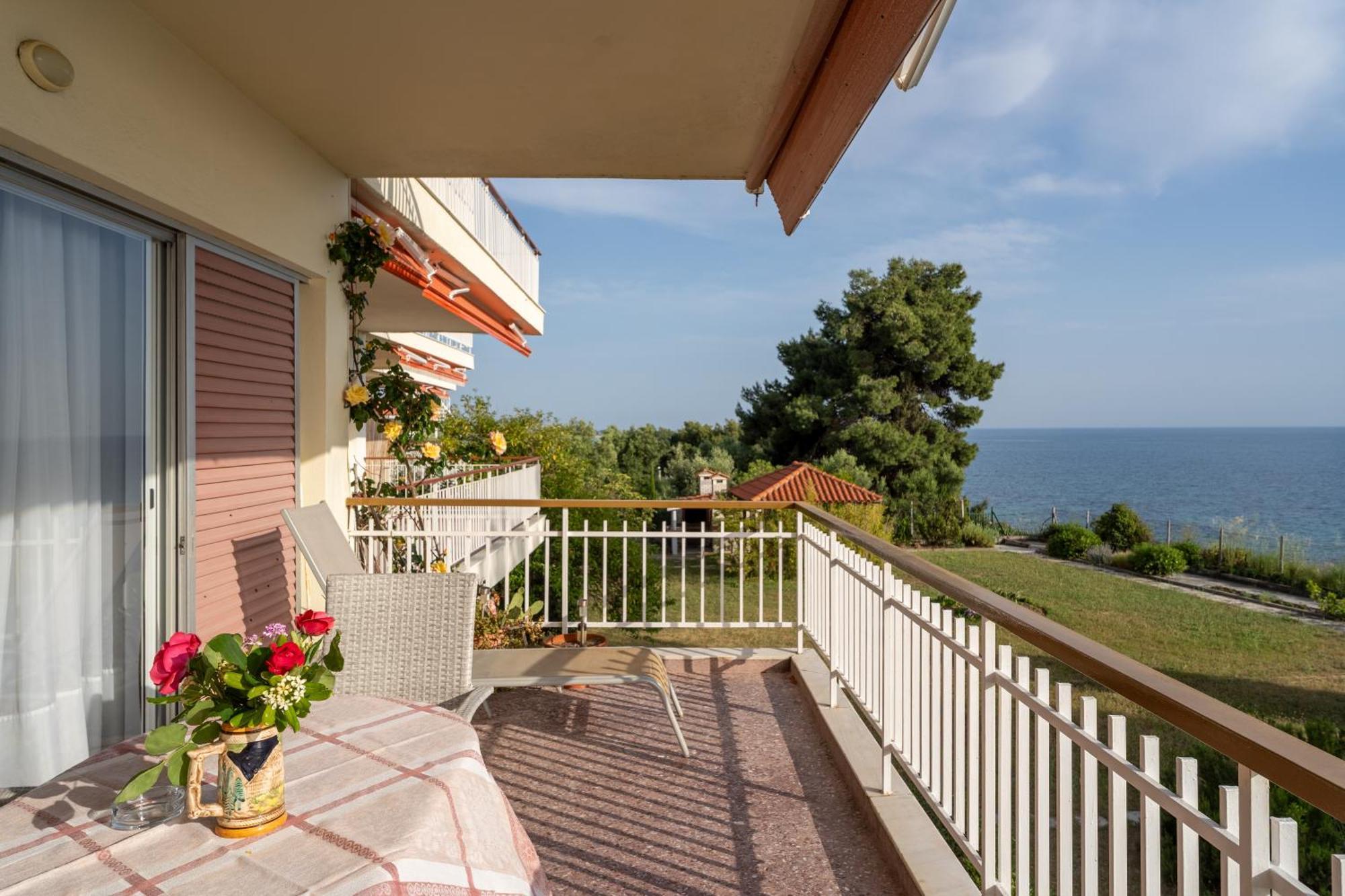 Sunshine House Offering Spectacular Views To Olymp A Apartment Nea Iraklia Ngoại thất bức ảnh